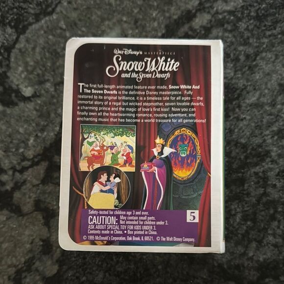 Collectible Disney Snow White & Seven Dwarfs X McDonalds  toy in mini VHS box - Picture 4 of 7